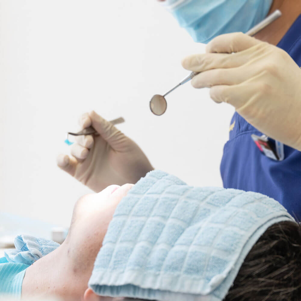 インプラント体10年保証